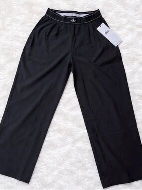 Alo Yoga Suit Up Trouser Black Size L Regular NWT Wide Leg Athleisure